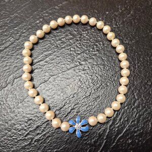 VTG Faux Pearl Choker – Enamel Flower Clasp 15.5" Y2K Romantic Bridal Grannycore